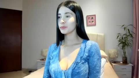 Macarena online show from June 23, 3:25 am