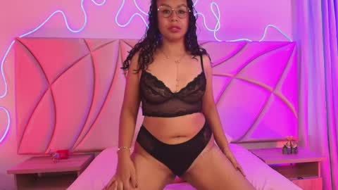 Vallery online show from May 9, 3:51 pm