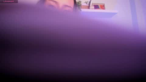 vamp  online show from November 24, 9:02 pm