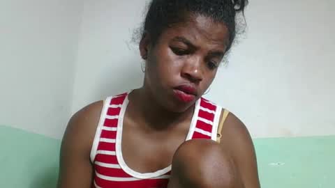 vanafiry online show from February 9, 11:25 am