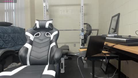 Vandal2021 online show from February 8, 1:00 am