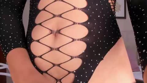 vanessa__cb online show from July 1, 12:25 pm