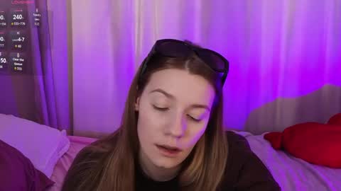 Vanessa online show from April 2, 11:17 am