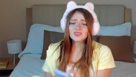 vanessa_foxyy online show from June 2, 8:11 pm