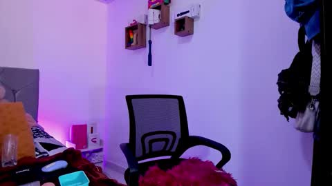 Vanessa online show from December 5, 5:44 pm