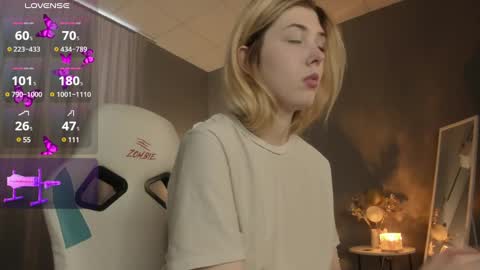 Vanessa Walters online show from February 1, 9:00 am