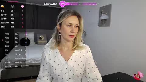 Vanessa  online show from November 3, 3:40 am