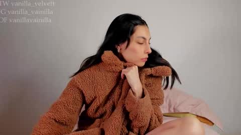 Annabet  online show from February 16, 2:10 am