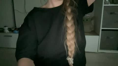 vanilla and buda online show from July 6, 2:47 pm