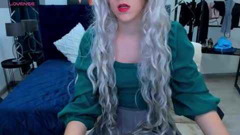 Sofia online show from November 15, 1:29 am