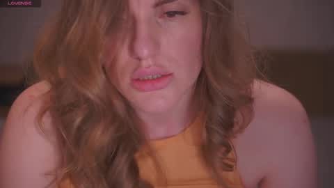 Sophie online show from December 16, 9:10 pm