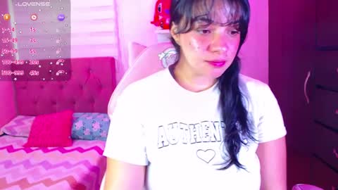 Snapshot of vannessa_shy chatting on January 13, 4:19 pm Vanesa online show from January 13, 4:19 pm