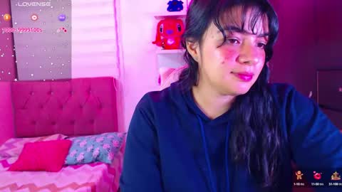 Snapshot of vannessa_shy chatting on January 4, 12:48 am Vanesa online show from January 4, 12:48 am