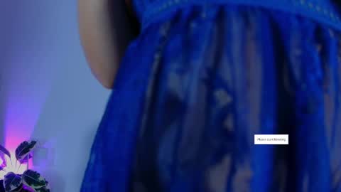 Snapshot of vayolett_dakotta chatting on October 26, 1:50 am Vayolett online show from October 26, 1:50 am