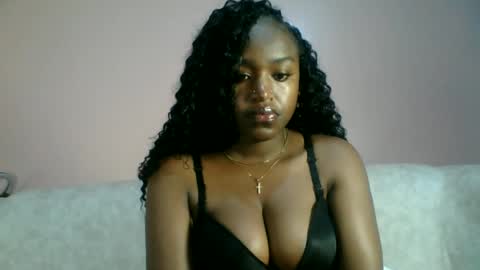 vee_quest online show from June 16, 7:51 pm