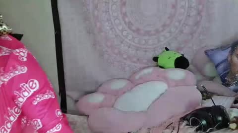 Veronica Lehane online show from February 2, 3:49 pm