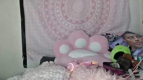 Veronica Lehane online show from March 9, 9:13 am