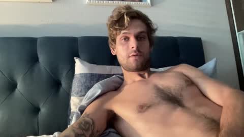 Joeyyy online show from September 16, 11:52 pm