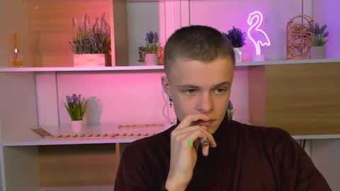 veldi_to online show from December 22, 7:42 pm