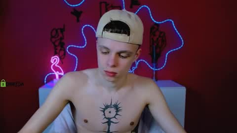 veldi_to online show from April 10, 11:37 am