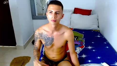 velk_hot1 online show from November 1, 12:44 am