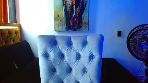 velk_hot1 online show from March 17, 12:54 pm