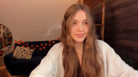 velvet_cherry online show from October 26, 3:44 pm