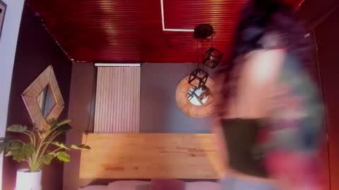 Isabella  online show from February 12, 11:47 am