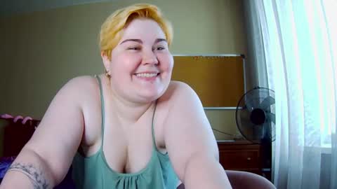 velvetcandy_ online show from July 30, 9:10 am
