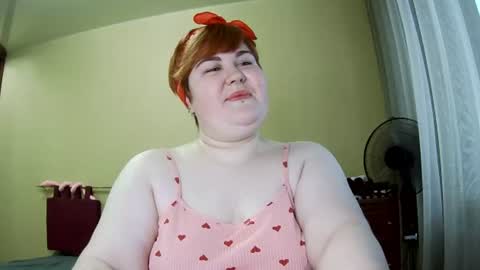 velvetcandy_ online show from June 26, 7:03 am