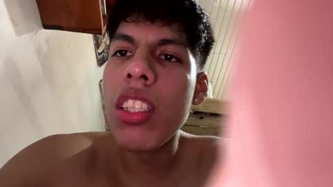 Velvetdesire x online show from April 3, 8:21 am