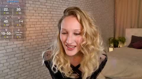 Call me BiancaDomi is activeThere are legends that in this room all your wishes can come true  Private is online show from April 26, 8:39 pm