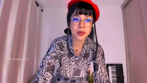 Snapshot of venus_azul chatting on October 5, 12:41 am JulietaIndependent Model  venus azul online show from October 5, 12:41 am