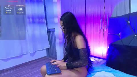 venus_hexxx online show from September 27, 12:52 am