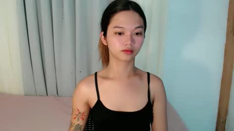 venus_mirage online show from April 12, 8:29 am