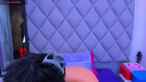 Venusowen  online show from November 13, 2:53 pm