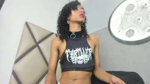 venuss_03 online show from April 5, 3:03 am