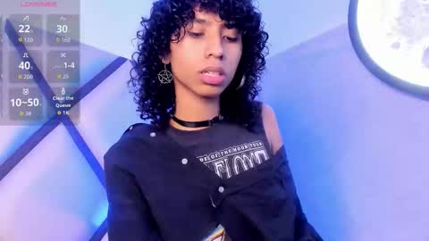 venuss_03 online show from November 12, 3:42 am