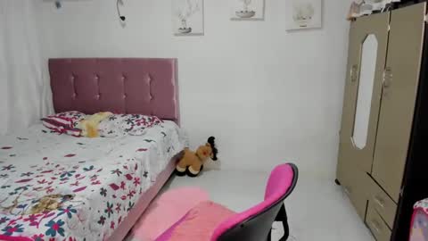 venus online show from February 13, 3:07 am