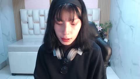 Verana  online show from October 22, 3:10 am