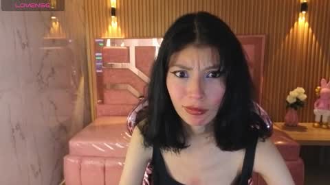 Verana  online show from December 4, 8:30 pm