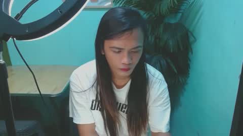 verhenia online show from December 5, 4:04 am