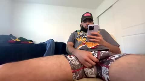 IslandChild online show from February 26, 10:35 pm