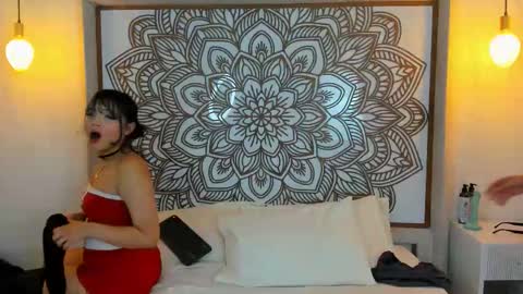 vero_and_sofi online show from October 21, 9:18 pm
