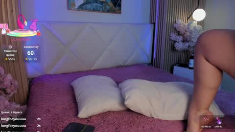 veronica_hill_ online show from March 27, 8:37 am