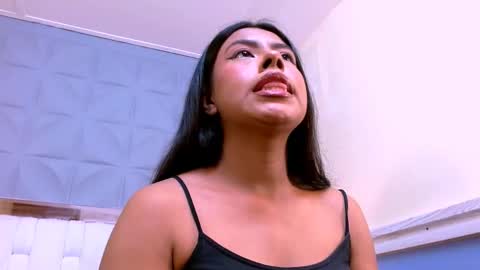 Snapshot of veronicarobles chatting on October 24, 6:52 pm Veronica Robles online show from October 24, 6:52 pm