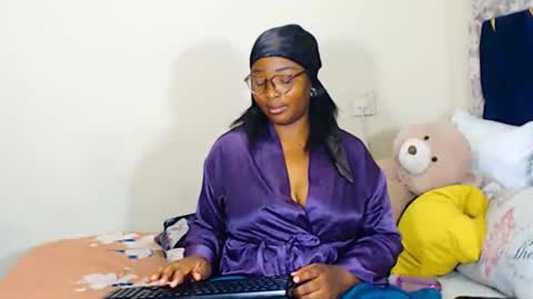 veronicarod1 online show from April 21, 2:51 am