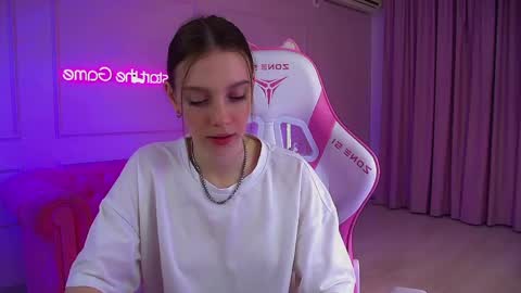 Veronica online show from May 14, 7:12 pm