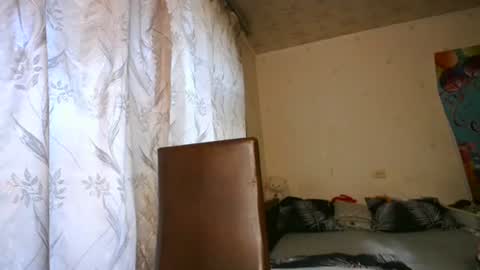 veronika_xi online show from September 10, 7:09 am