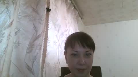 veronika_xi online show from February 28, 1:03 pm